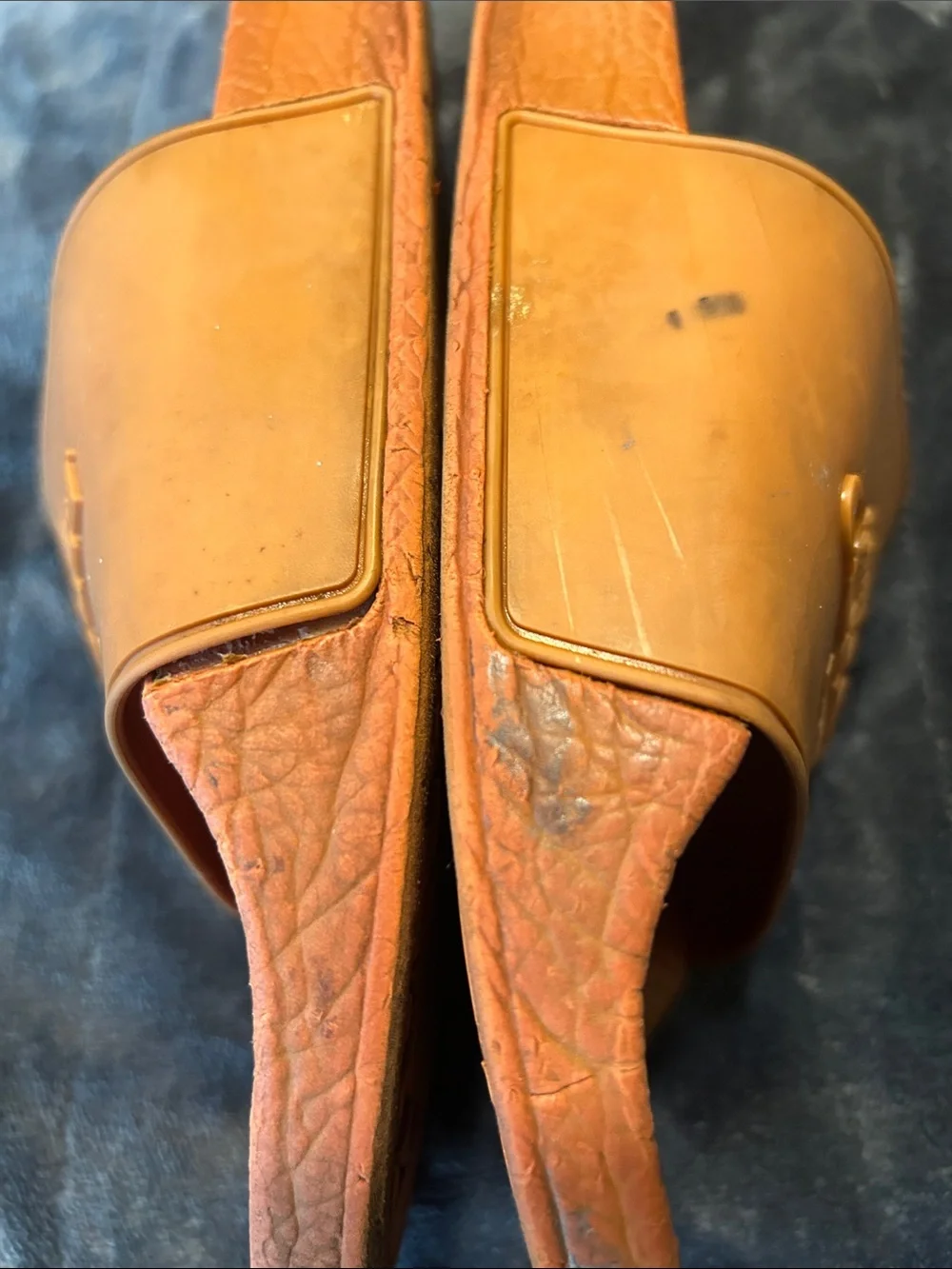 Coach Men’s Tan/Brown Logo Slide Sandals size 8